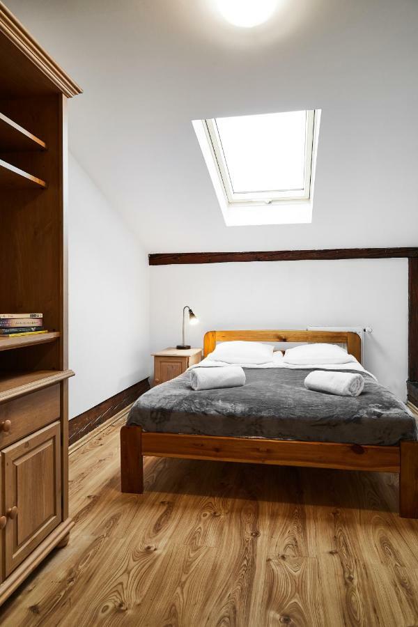 Quiet Loft Michalowskiego Street คราคูฟ ภายนอก รูปภาพ