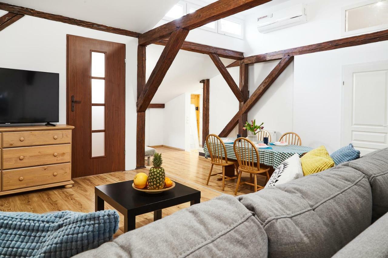 Quiet Loft Michalowskiego Street คราคูฟ ภายนอก รูปภาพ